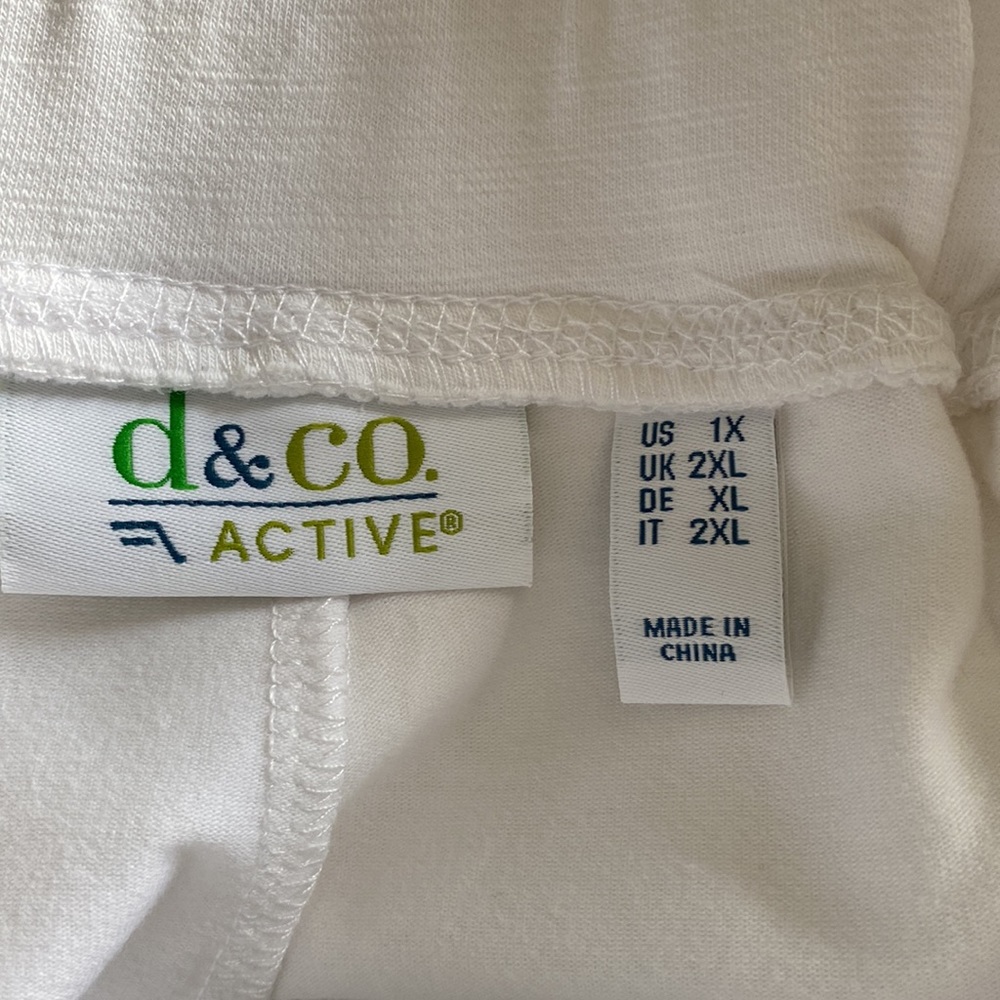 d & co white skort size 1X - Picture 5 of 7